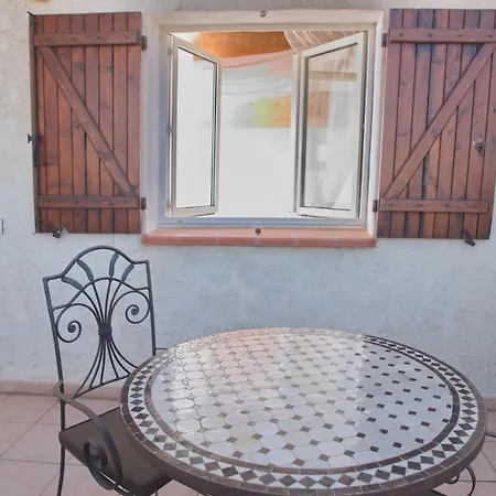 Eveil Guest house